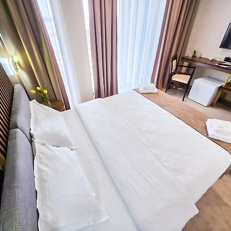 Sonio Boutique Hotel Mamaia Exterior foto